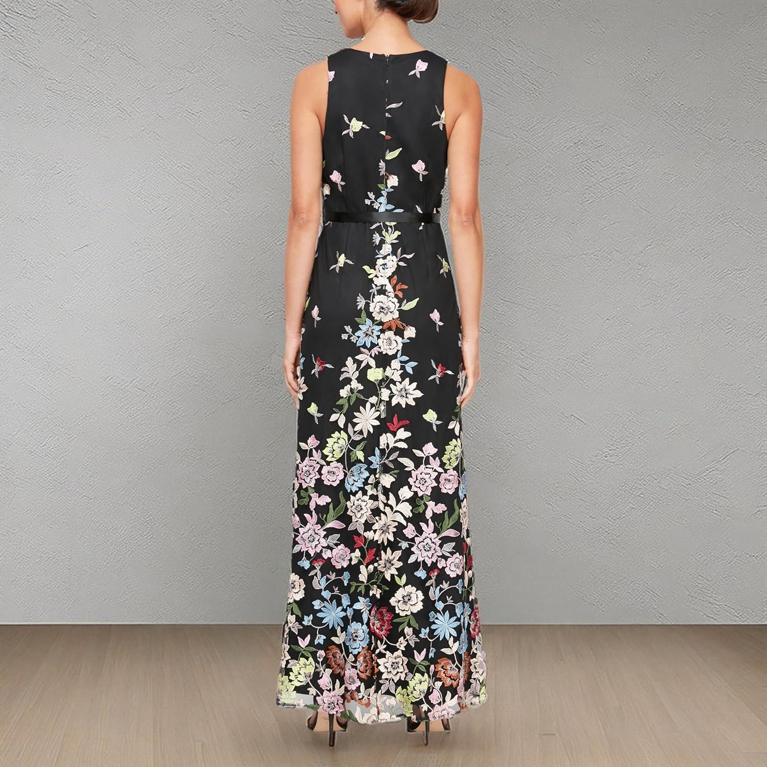 Alex Evenings Women's Long Sleeveless Embroidered A-line Dress - Image 6